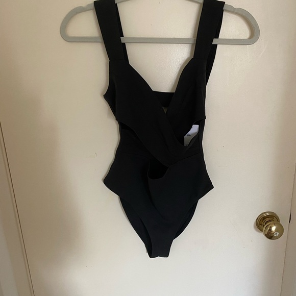 Body suit - Picture 2 of 5